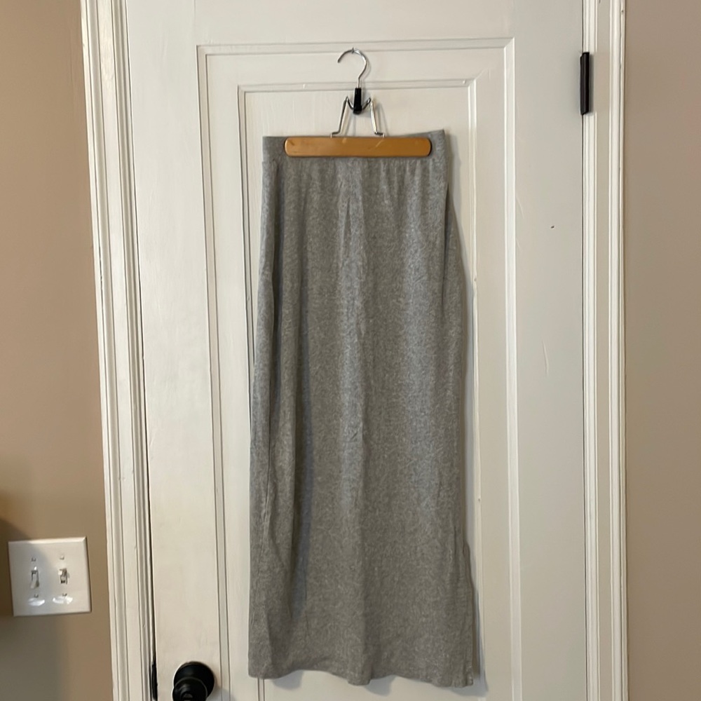 light grey ribbed midi skirt
